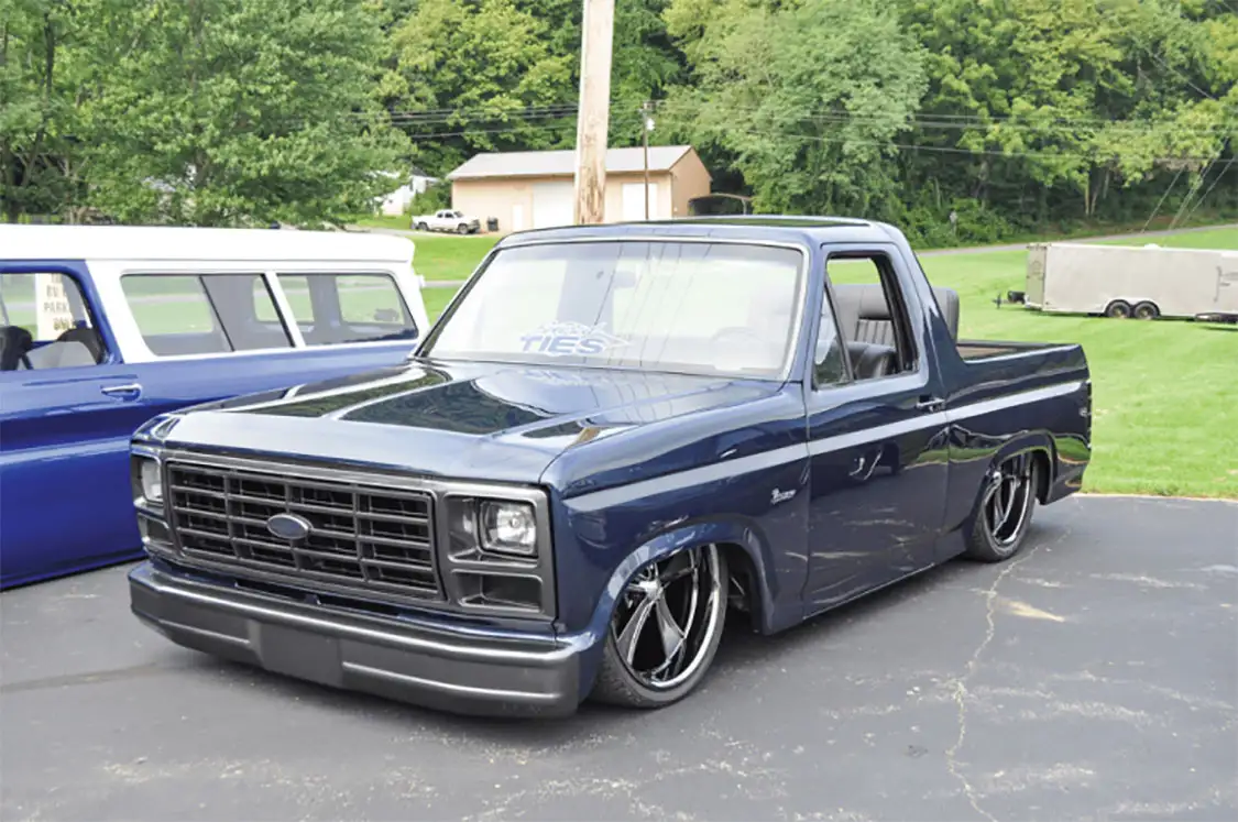 1985 Ford Bronco- El Broncero