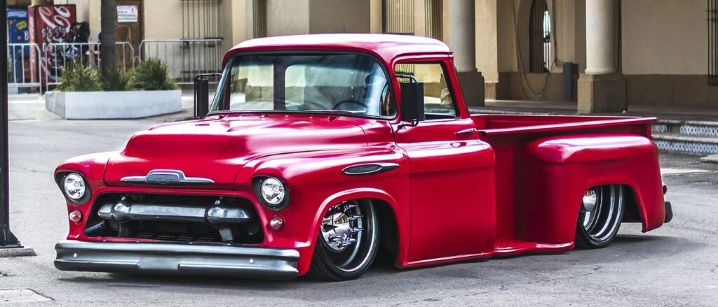 Street Trucks | Custom Truck Tech, Profiles, News & Events!