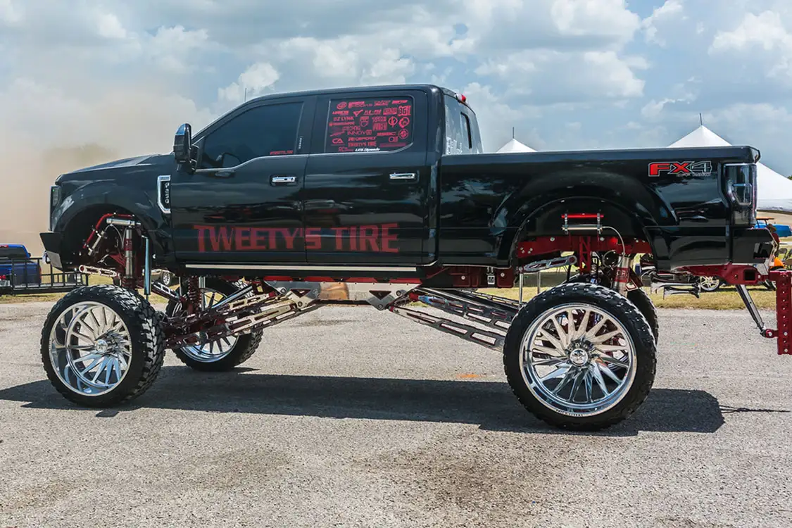 Tweety's tire 2018 Ford F250 