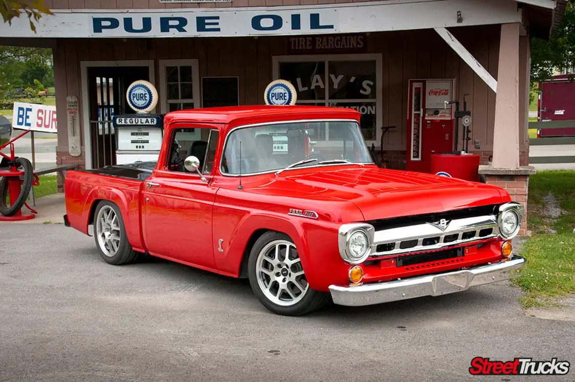 1957 Ford F-100 Front