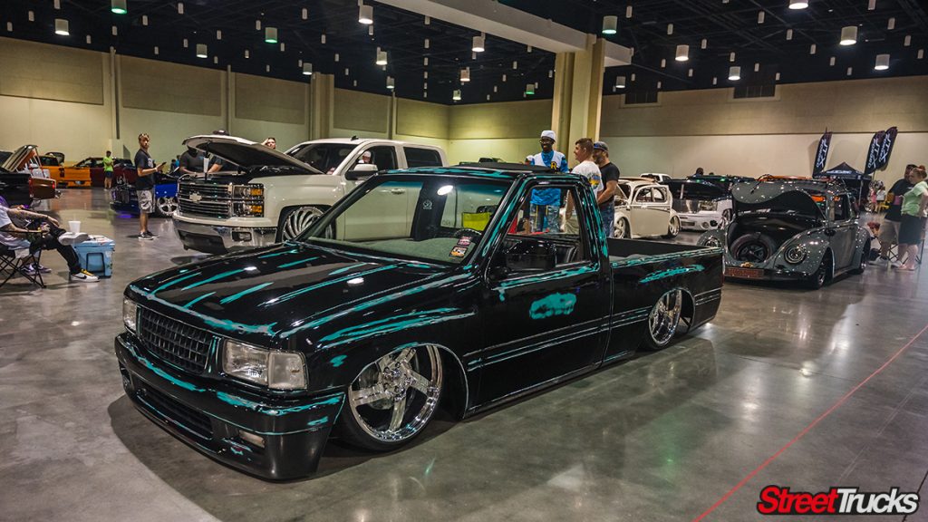 Top 10 Trucks from Scrapin' The Coast 2020!! - Street Trucks