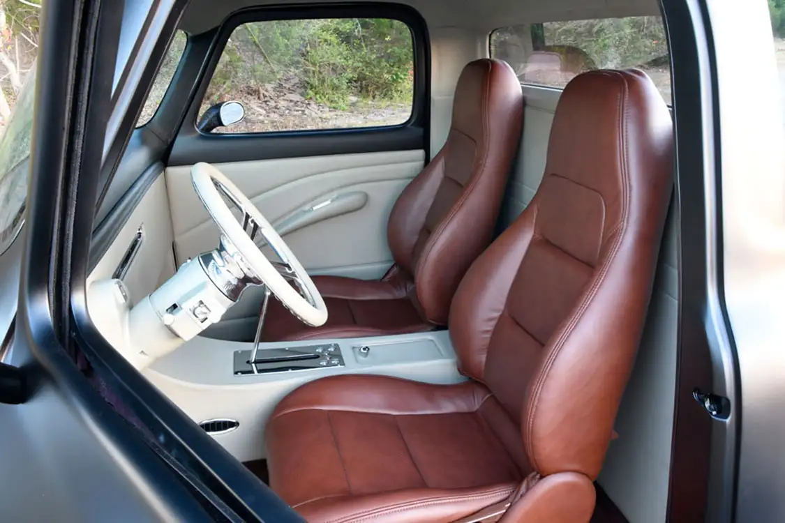 Tobacco leather Trans Am seats