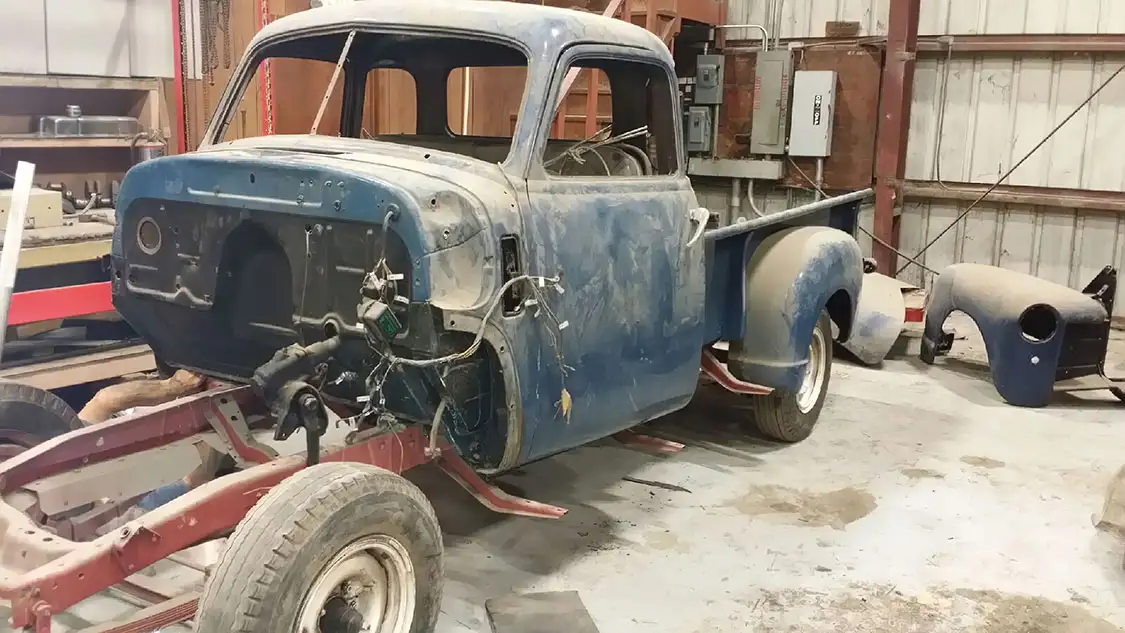 1950 5-window GMC Before Restoration