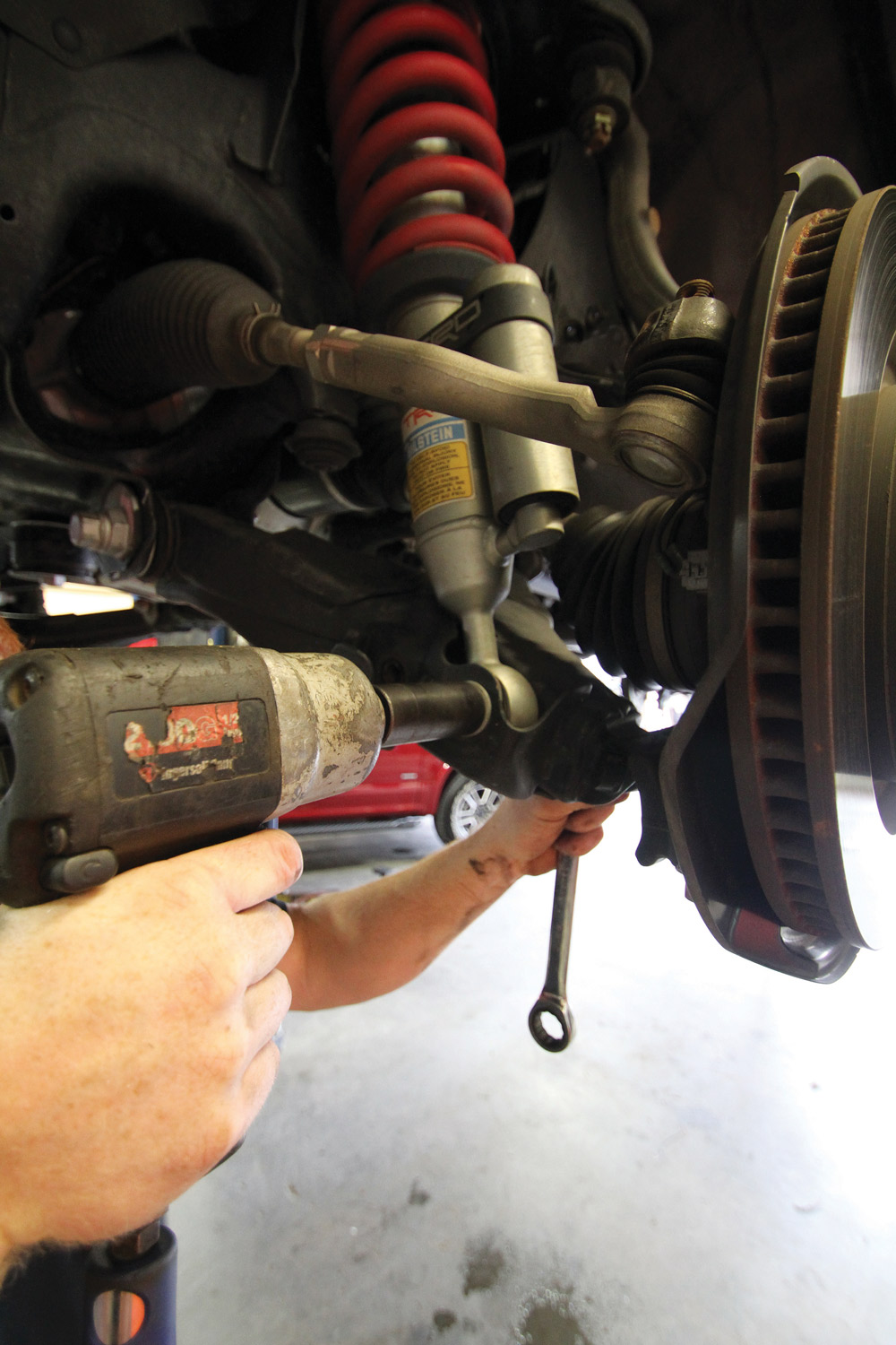 INSTALLING A 7-INCH LIFT ON A 2015 TOYOTA TUNDRA TRD