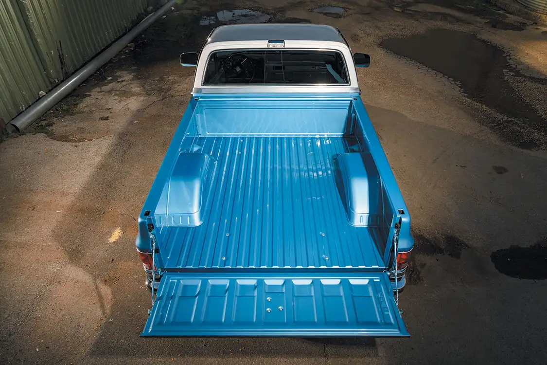 1984 Chevy C10 Bed