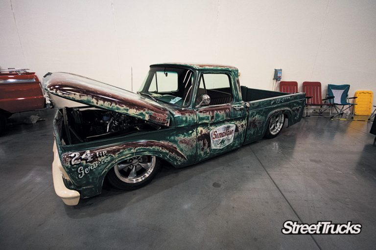 F100 SuperNationals & All Ford Show Street Trucks