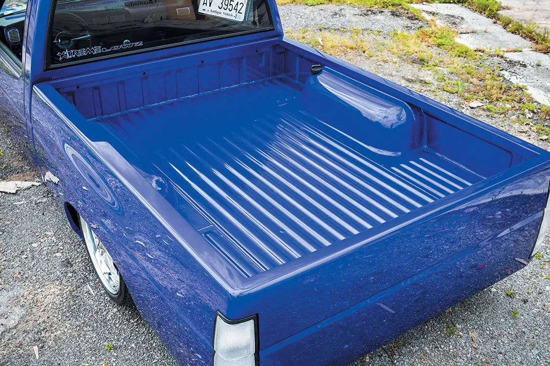 1994 Nissan Hardbody Bed 