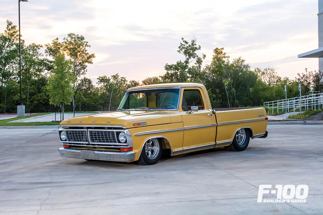 1972 Ford F-100 Front Side View