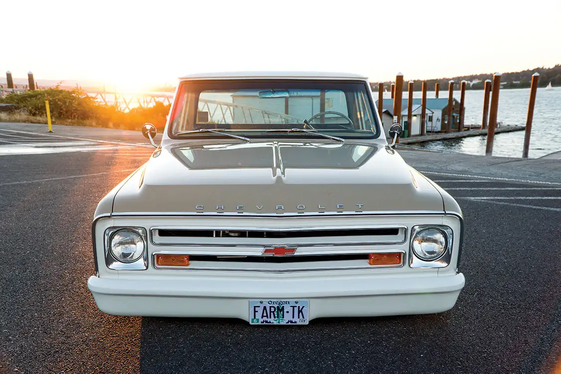 1968 Chevrolet C-10 Front