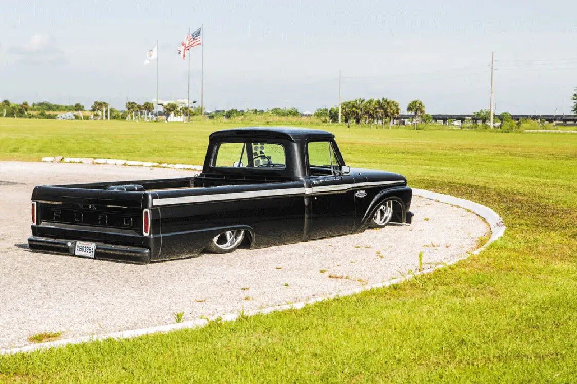 1966 Ford F-100 Side View