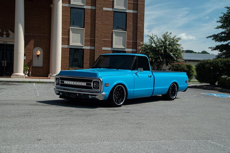 Fully Custom Longbed 1971 Chevy C10 Fleetside - Street Trucks