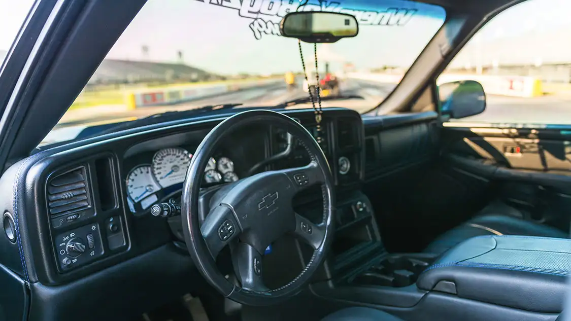 Custom ’06 Silverado SS Clone Steering