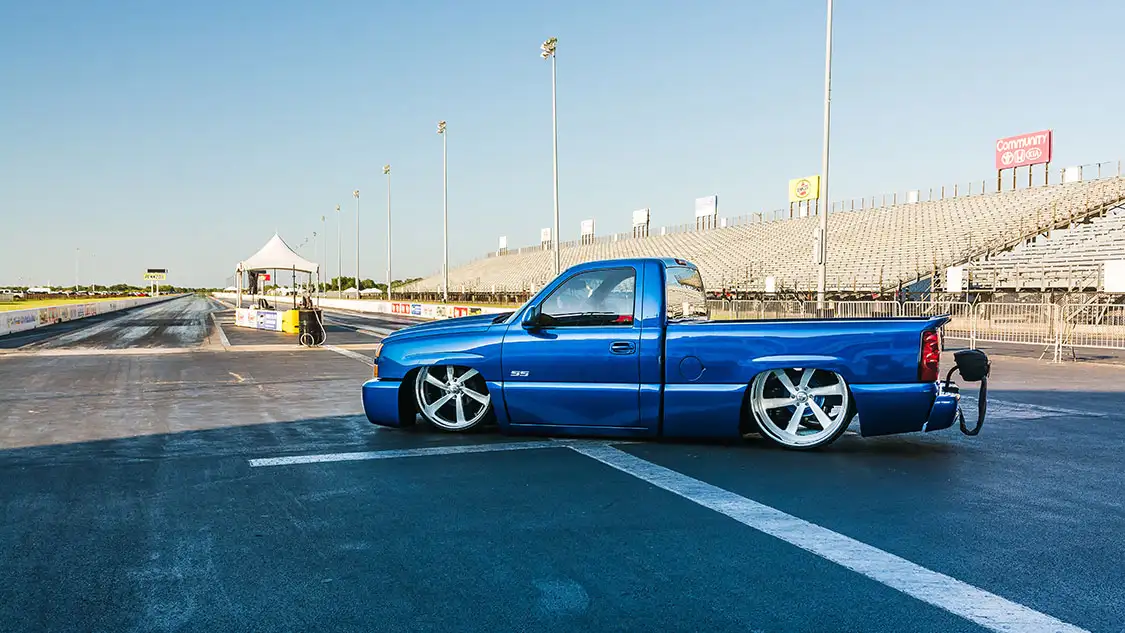 Blue Custom ’06 Silverado SS Clone