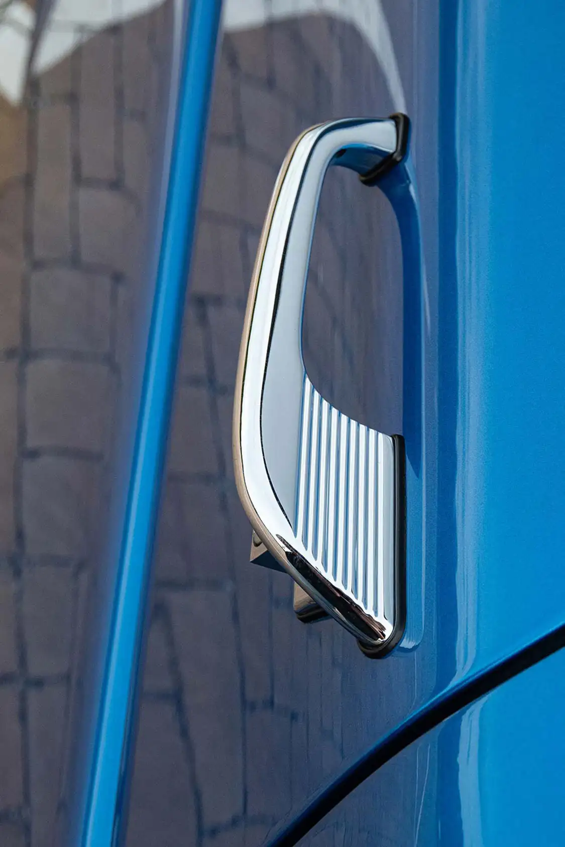 1970 BMW 2002TI door handles