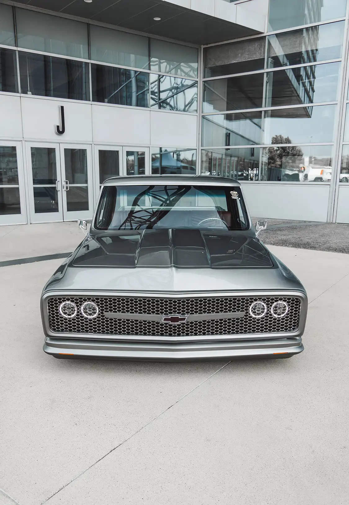 1972 Chevy C10 Front