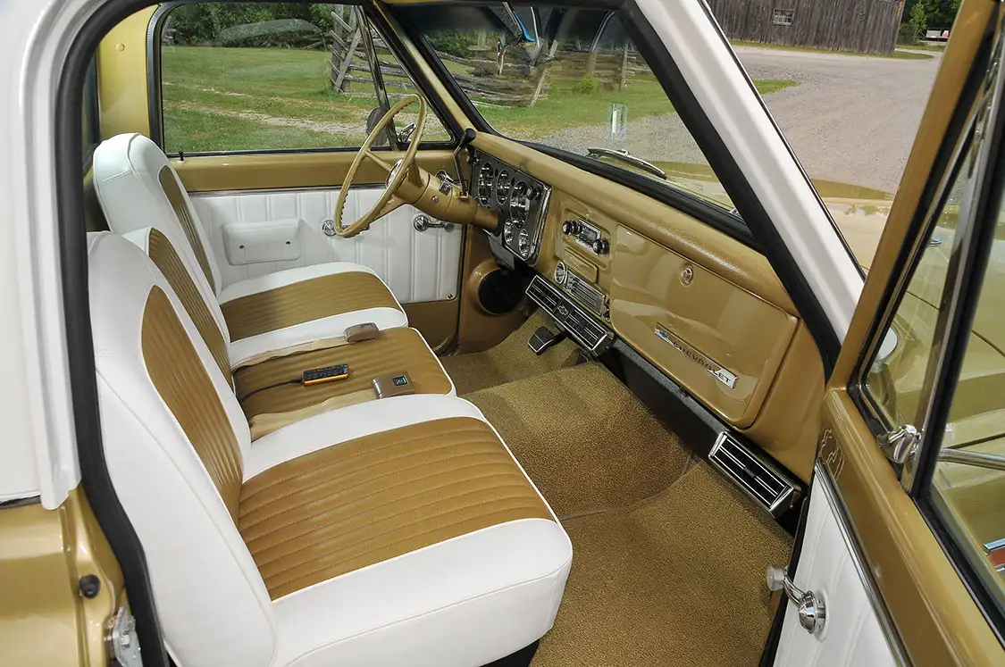 1968 Chevy C-10 Interior