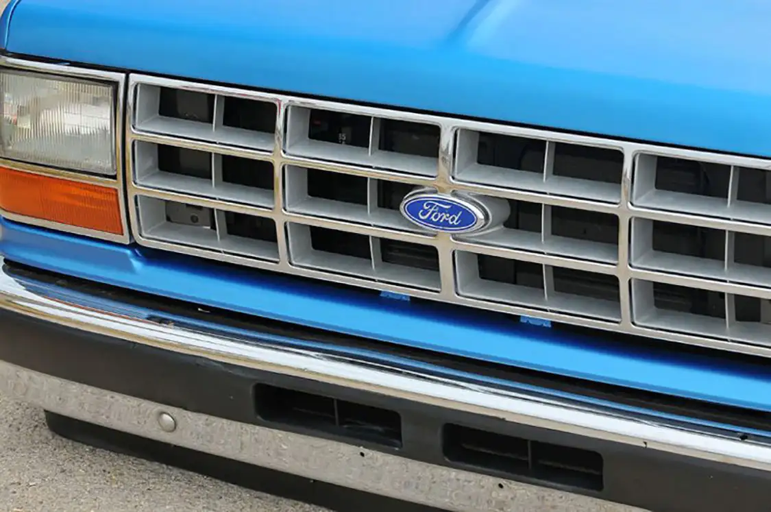 Blue 1992 Ford Ranger Front