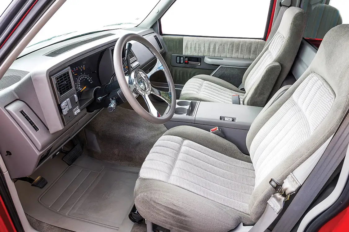 RED 1993 454 SS Interior