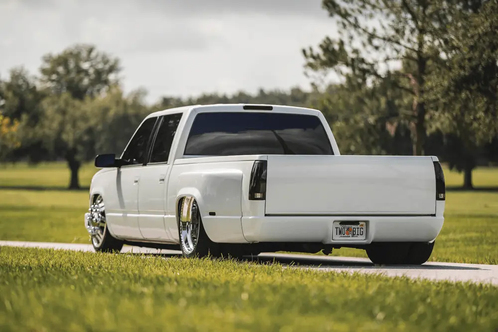 1997 Chevy C3500 Dually White Hot Back