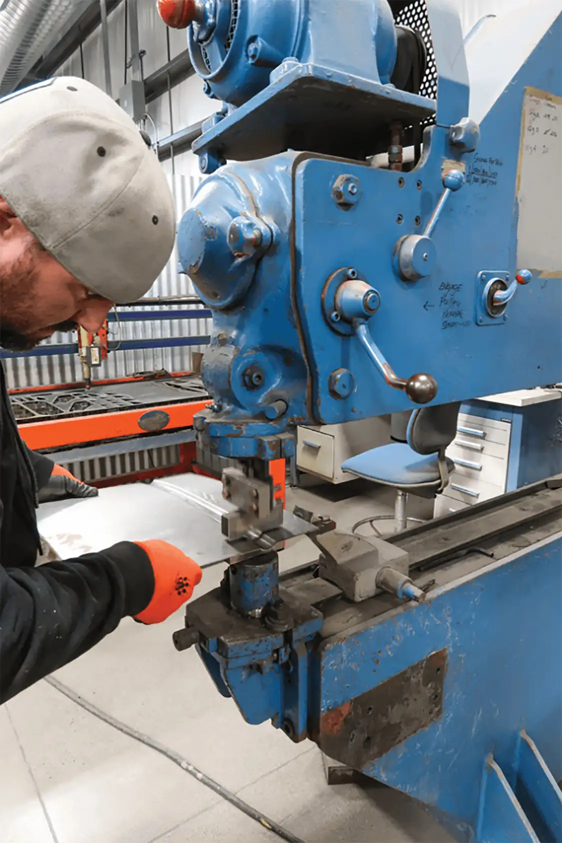 NICK WORKING IT ON THE TRUMPF POWERHAMMER