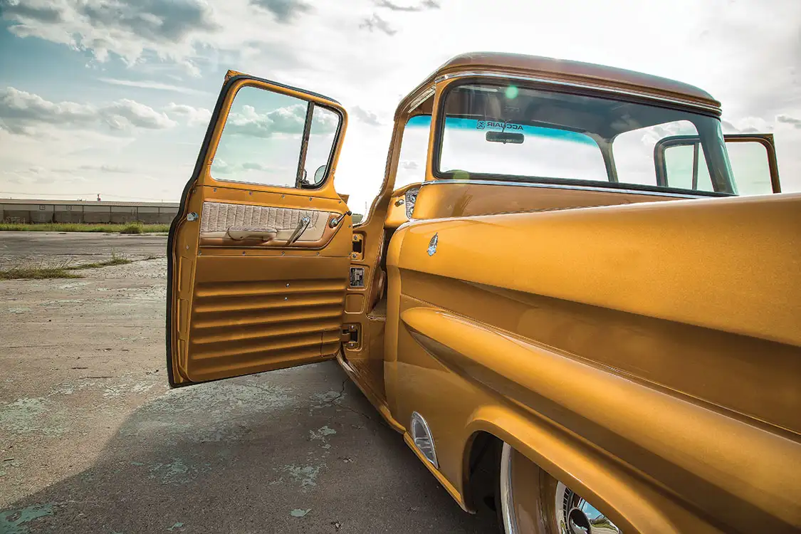 1959 GMC 100 Door Pannel