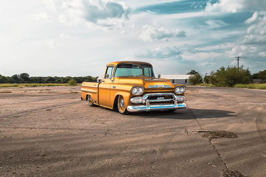 1959 GMC 100 Front 