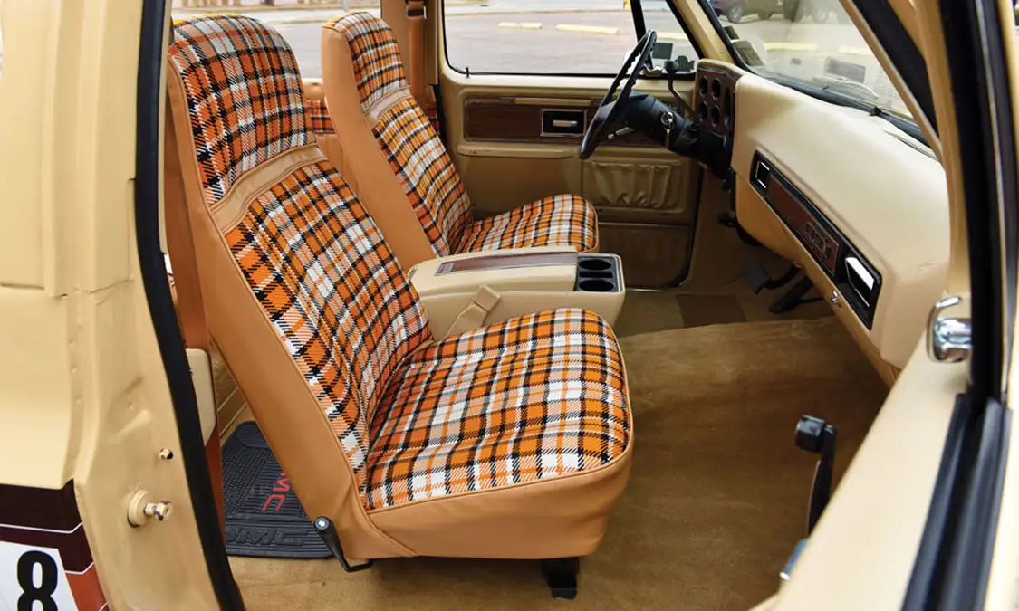 1979 GMC Seats and Interior