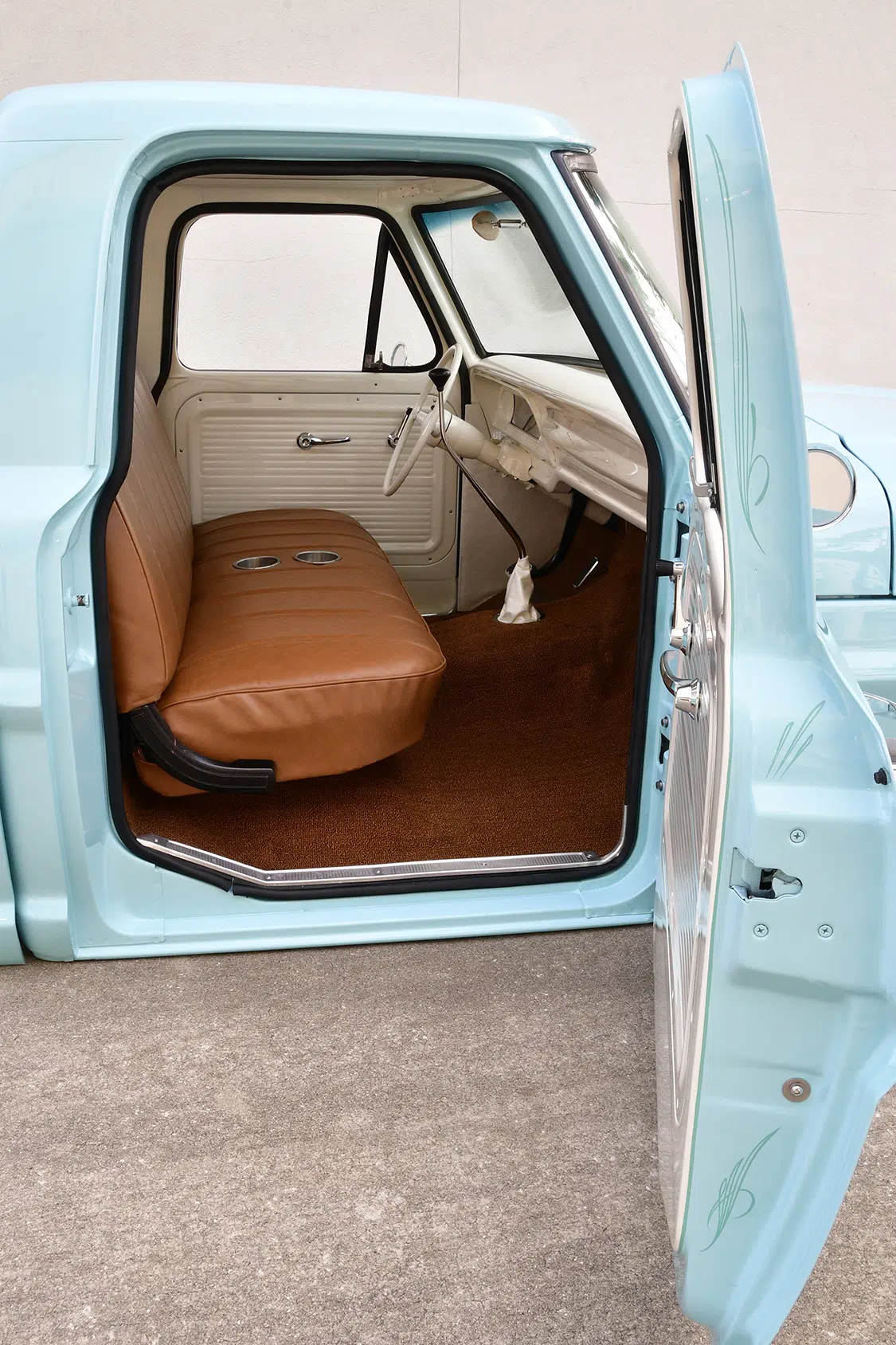 Bench seat with a Moose Brown leather seat cover