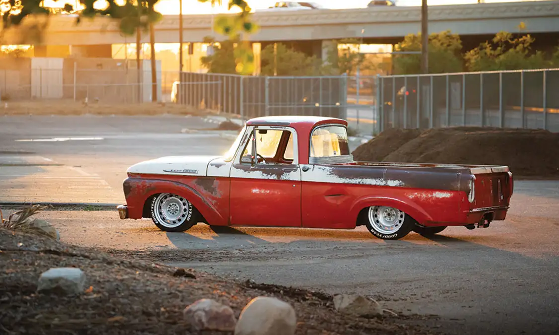 F100 Side View