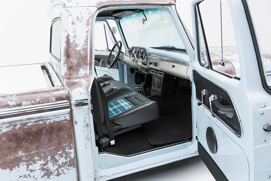 1965 Mercury M-100 Interior