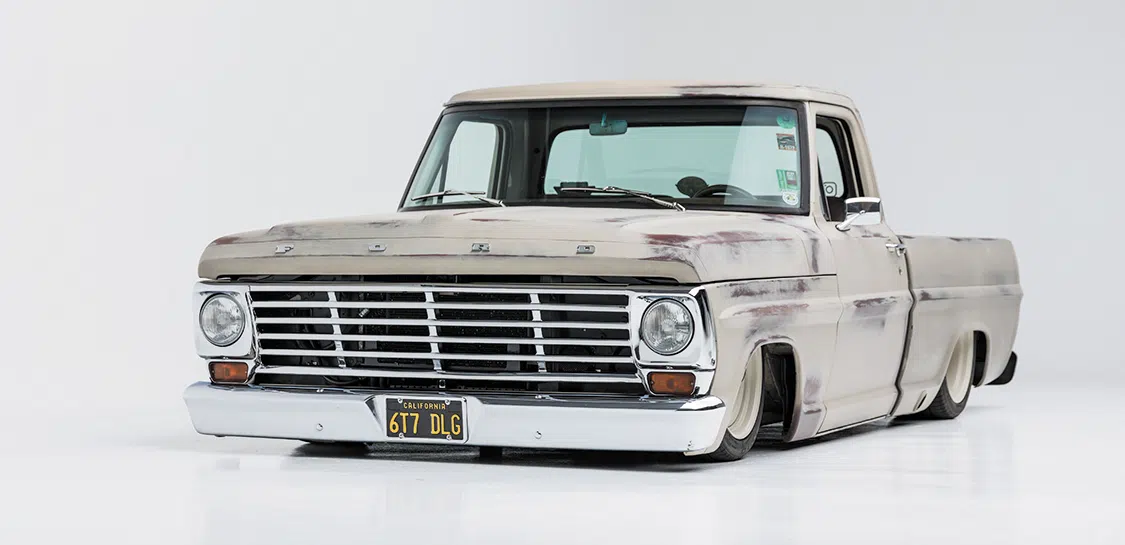 1967 Ford F-100 Front