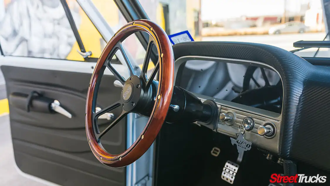 Forever Sharp Black Muscle mahogany steering wheel